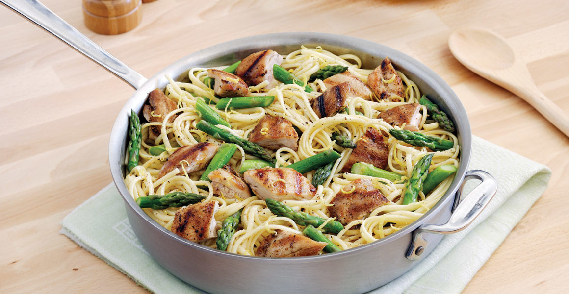 Linguine with Grilled Chicken and Asparagus